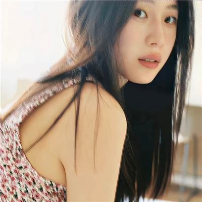 采蘑菇的夫妻